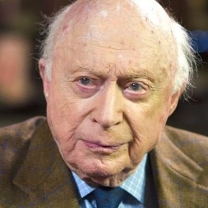 Norman Lloyd.jpg