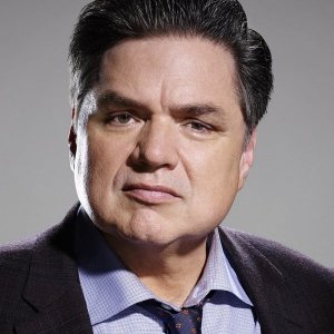 Oliver Platt.jpg