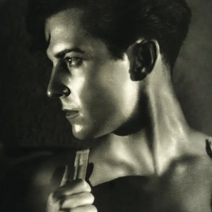 Ramon Novarro.jpg