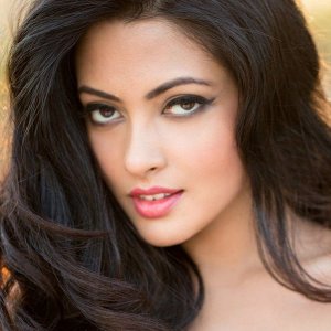 Riya Sen.jpg