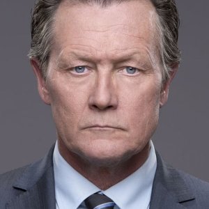 Robert Patrick.jpg