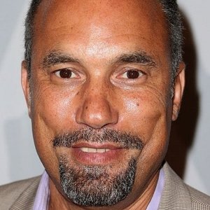 Roger Guenveur Smith.jpg