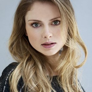 Rose McIver.jpg