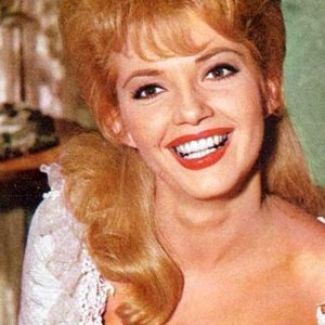 Ruta Lee.jpg