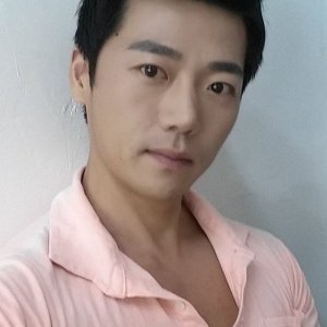 Sang Woo.jpg