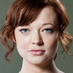 Sarah Snook.jpg