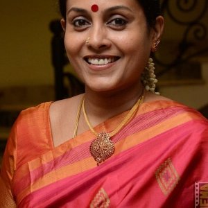 Saranya Ponvannan.jpg