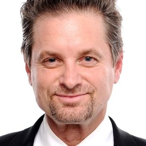 Shea Whigham.jpg