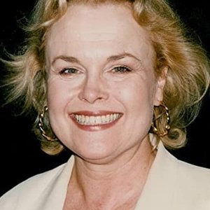 Sheila Gish.jpg