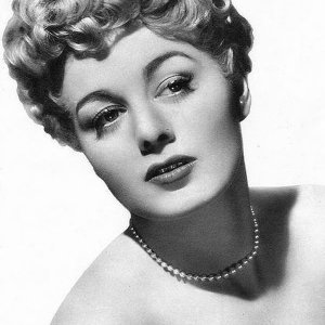 Shelley Winters.jpg