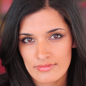 Shelly Bhalla.jpg