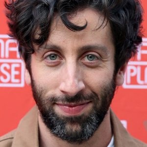 Simon Helberg.jpg