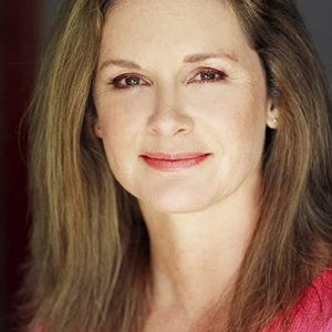 Stephanie Zimbalist.jpg