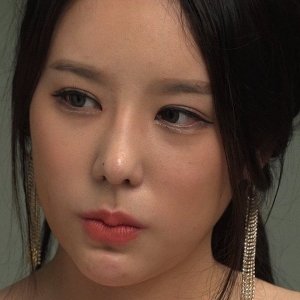 Tae Hee.jpg