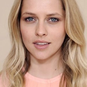 Teresa Palmer.jpg