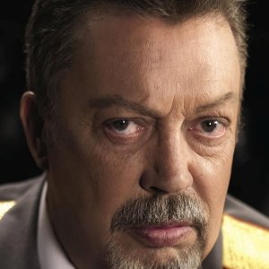 Tim Curry.jpg