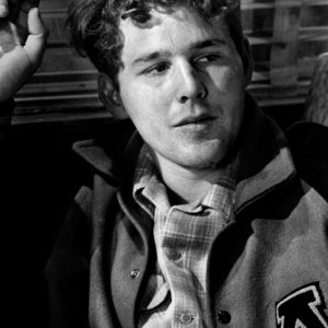 Timothy Bottoms.jpg