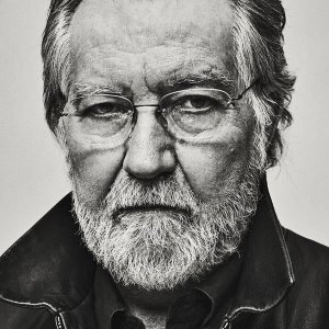 Tobe Hooper.jpg