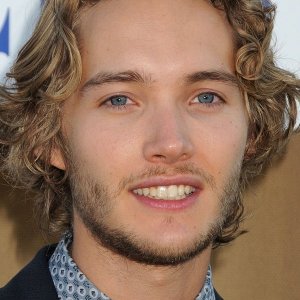 Toby Regbo.jpg