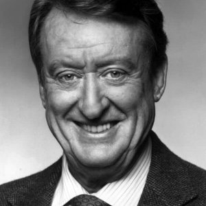 Tom Poston.jpg