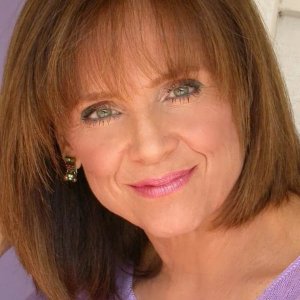 Valerie Harper.jpg