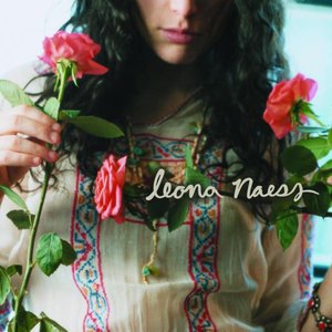 Leona Naess2003《Leona Naess》专辑封面图片.jpg