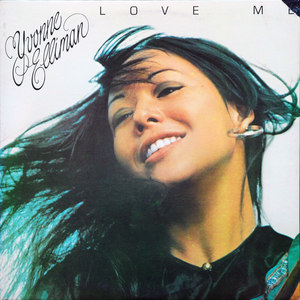 Yvonne Elliman1976《Love Me》专辑封面图片.jpg