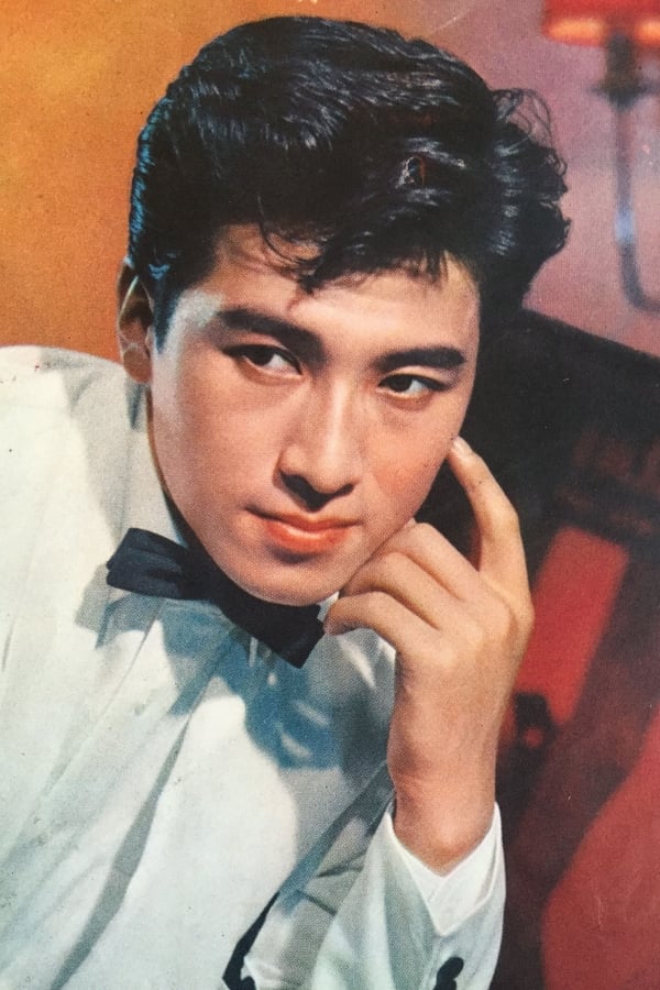 Akira Takarada.jpg