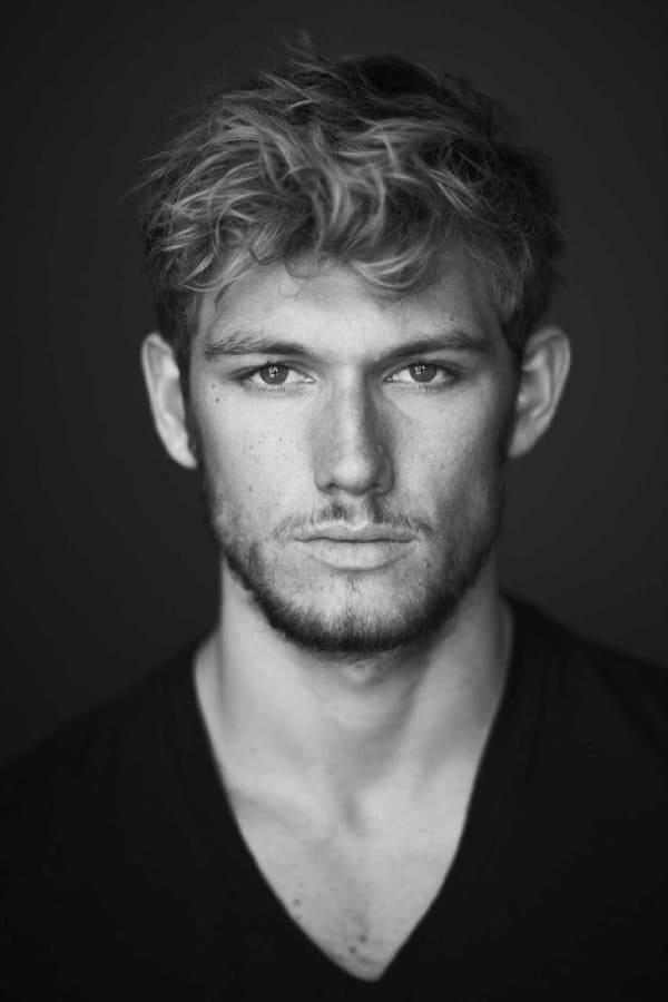 Alex Pettyfer.jpg