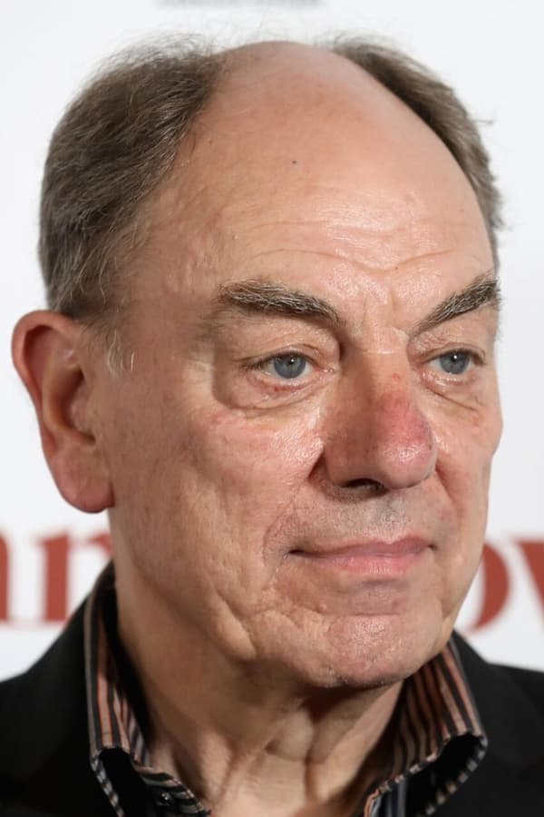 Alun Armstrong.jpg