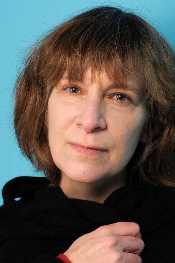 Amanda Plummer.jpg