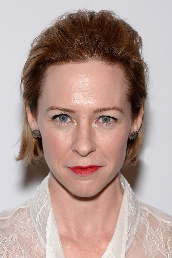 Amy Hargreaves.jpg