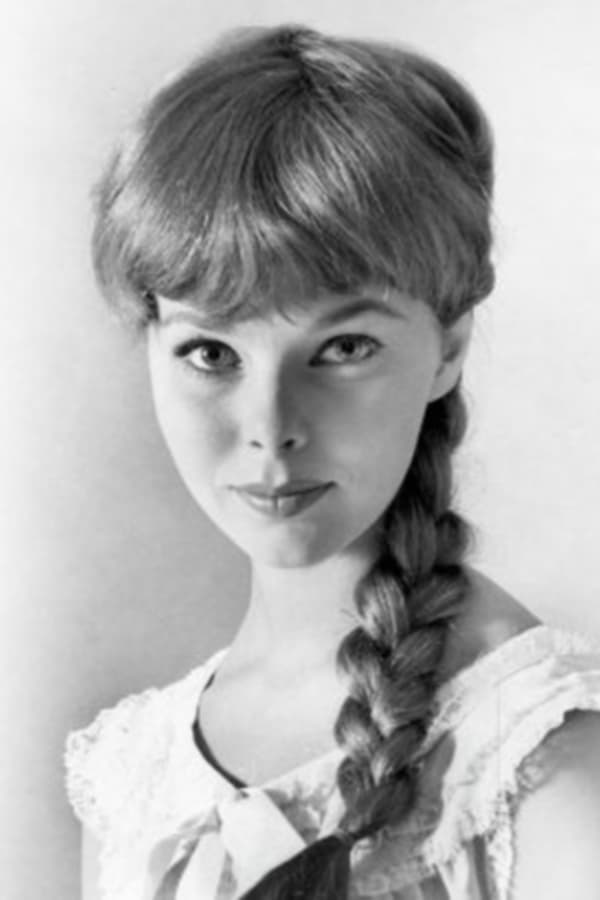 Anne Helm.jpg