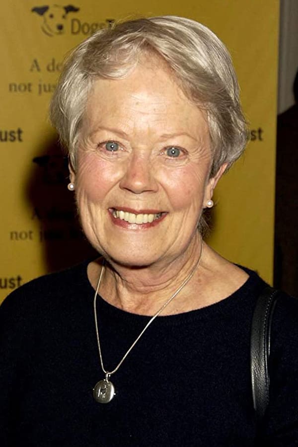 Annette Crosbie.jpg