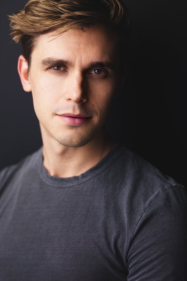 Antoni Porowski.jpg