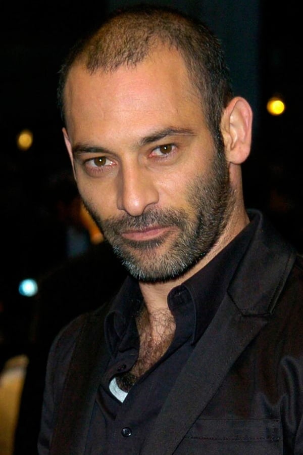 Ashraf Barhom.jpg