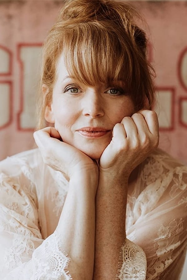 Chelah Horsdal.jpg