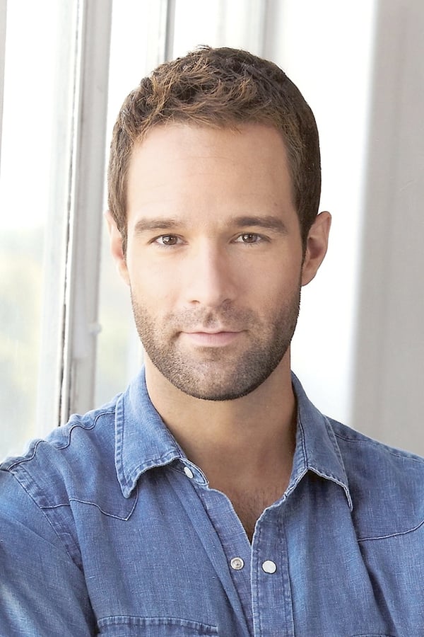 Chris Diamantopoulos.jpg