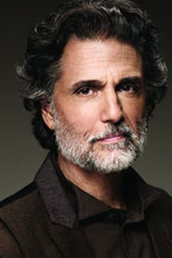 Chris Sarandon.jpg