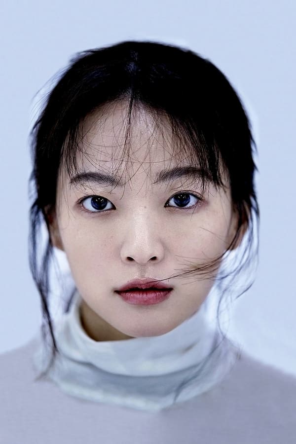 Chun Woo-hee.jpg