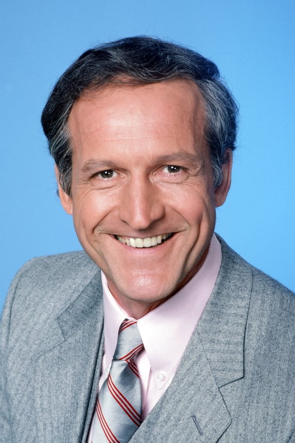 Daniel J. Travanti.jpg