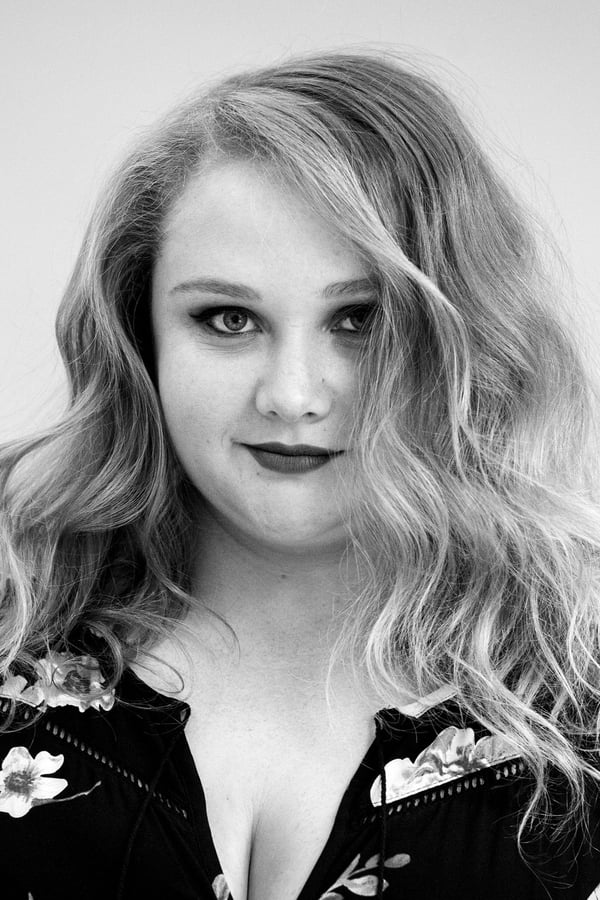 Danielle Macdonald.jpg