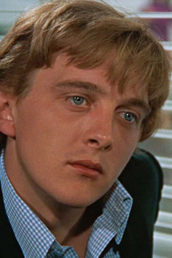 David Hemmings.jpg