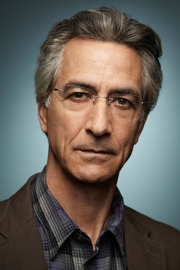 David Strathairn.jpg