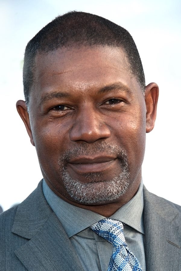 Dennis Haysbert.jpg