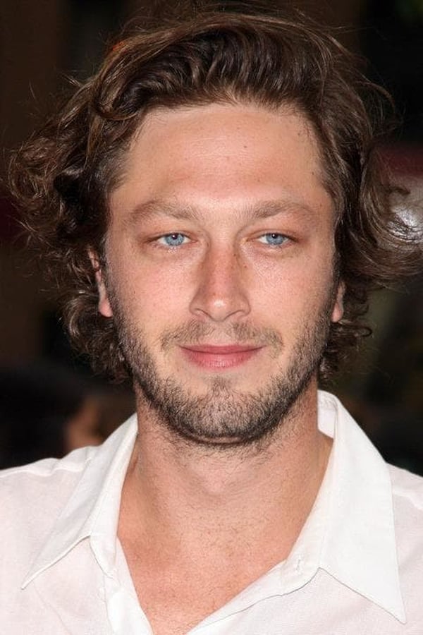 Ebon Moss-Bachrach.jpg