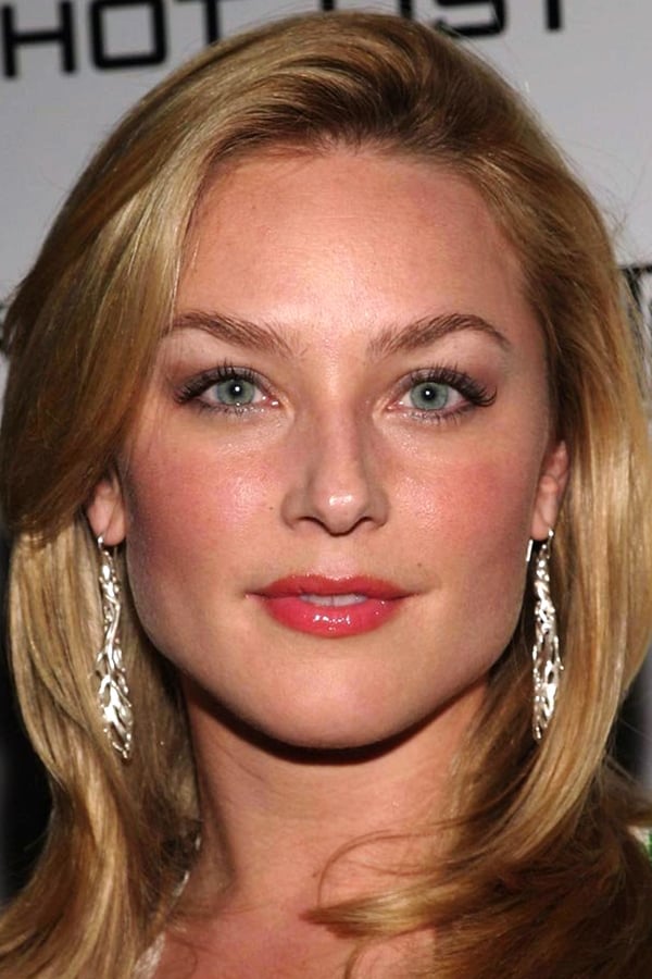 Elisabeth Röhm.jpg