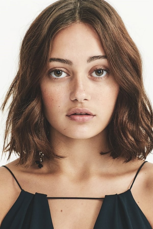 Ella Purnell.jpg