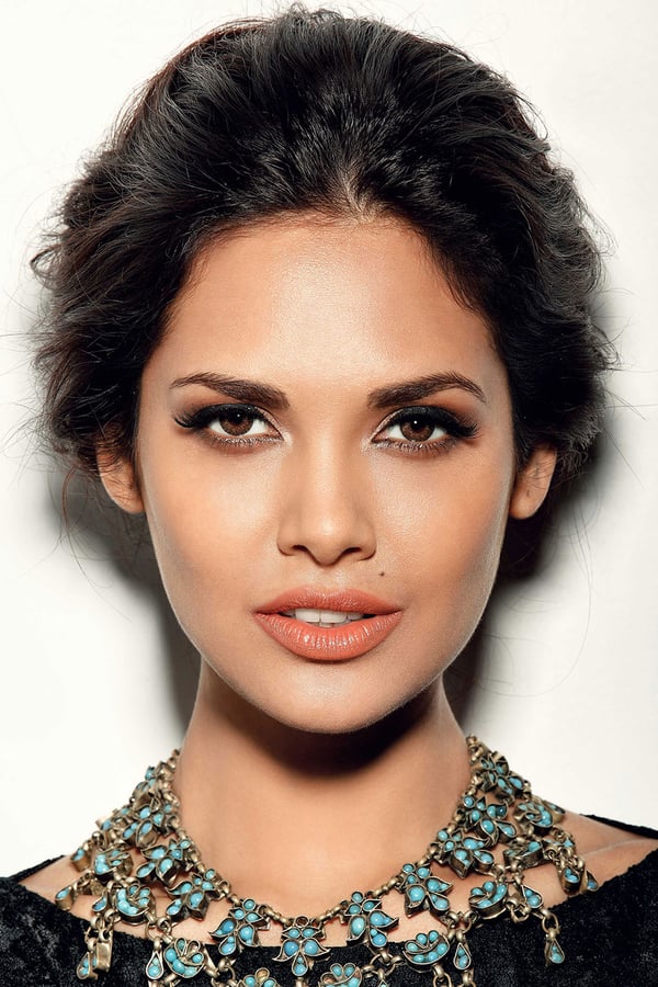 Esha Gupta.jpg