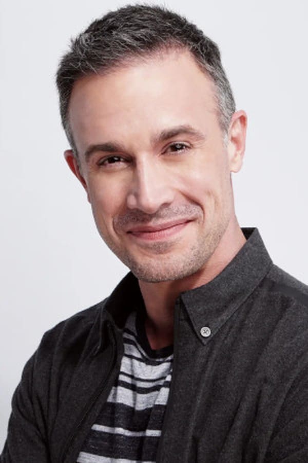 Freddie Prinze Jr.jpg